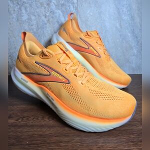 Brooks glycerin 22 Men's Running Shoes Size 13 Maximum Cushion Orange White